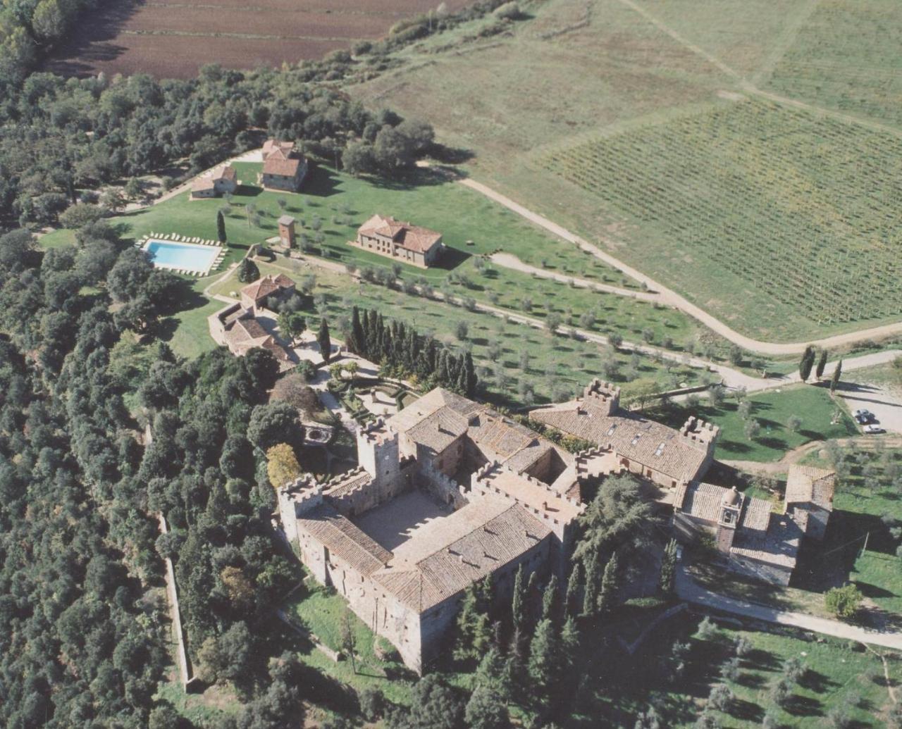 Castello Di Modanella Раполано-Терме Экстерьер фото